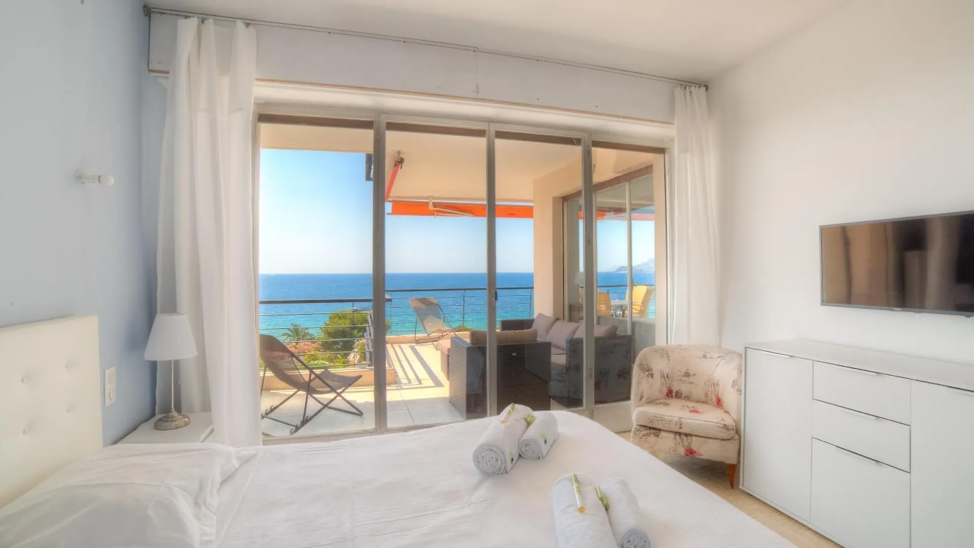 Immogroom- 2 Bedrooms -Panoramic Sea View - Huge Cannes Apartment